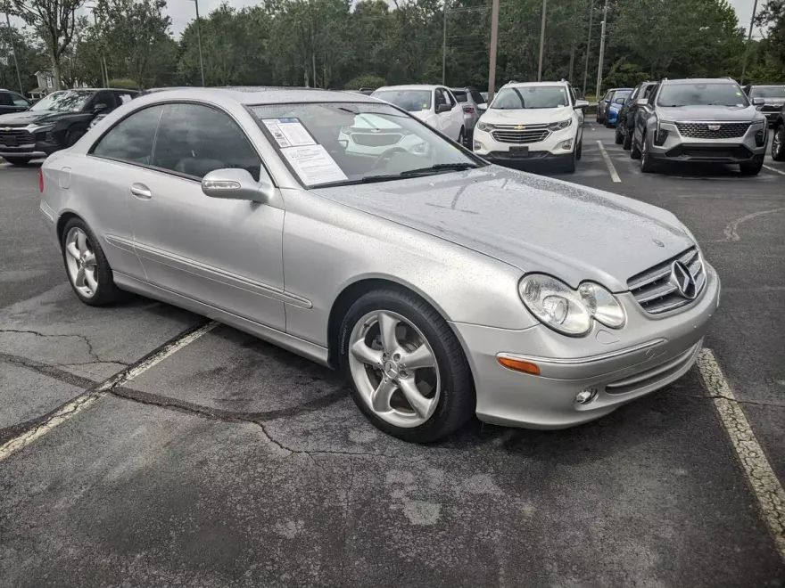 2005 Mercedes Benz CLK photo 1