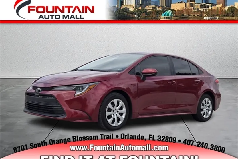 2024 Toyota Corolla LE photo 1