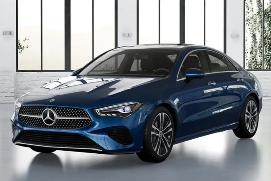 2025 Mercedes Benz CLA 250 4MATIC photo 1