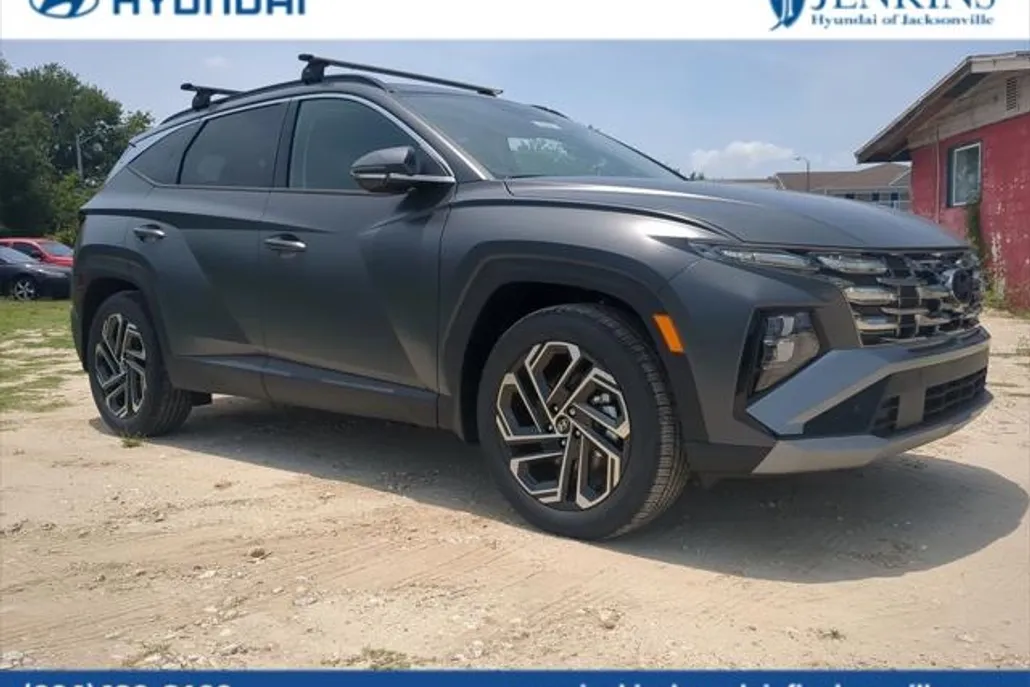 2025 Hyundai Tucson Limited photo 1