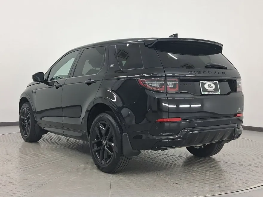 2025 Land Rover Discovery Sport Dynamic SE photo 1