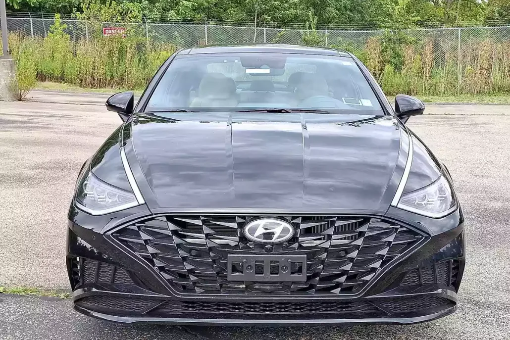 2023 Hyundai Sonata Limited photo 1