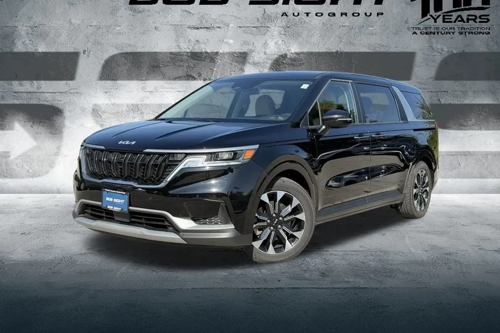 2024 Kia Carnival EX photo 1