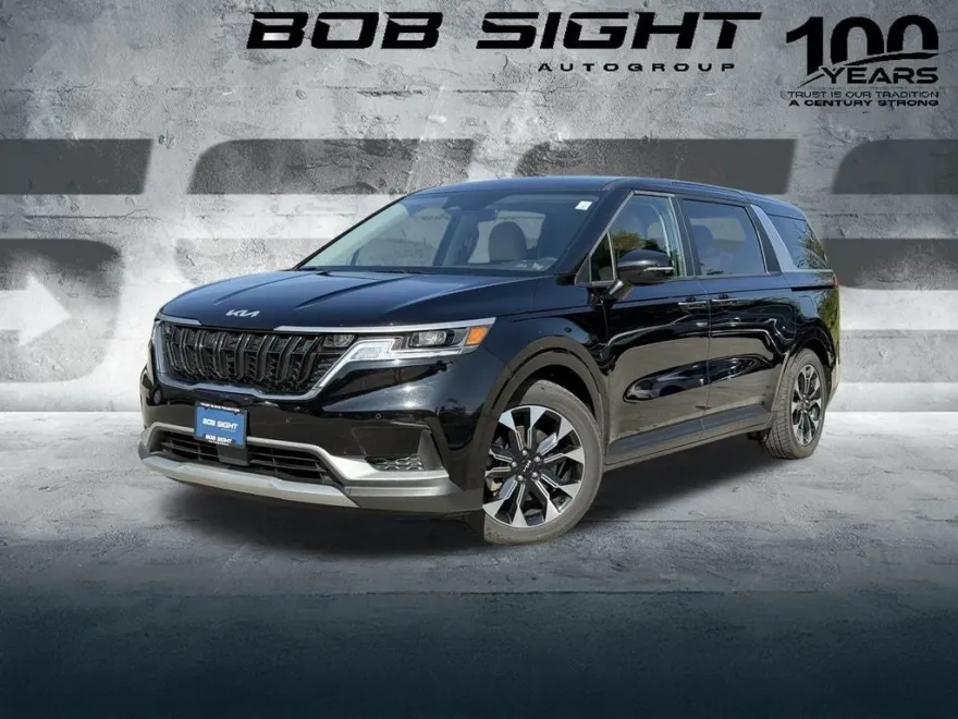 2024 Kia Carnival EX photo 1