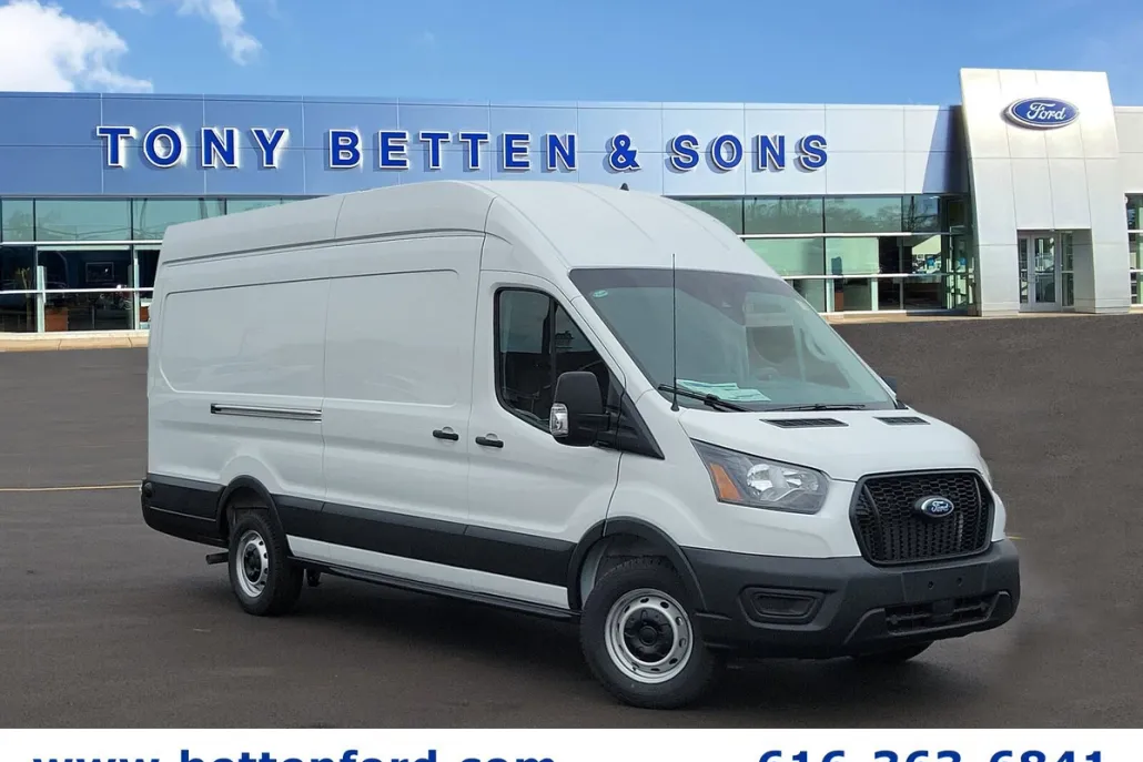 2025 Ford Transit photo 1
