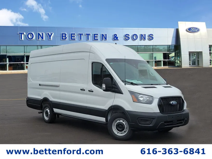 2025 Ford Transit photo 1