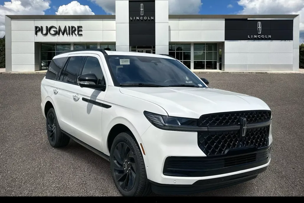 2025 Lincoln Navigator Reserve photo 1