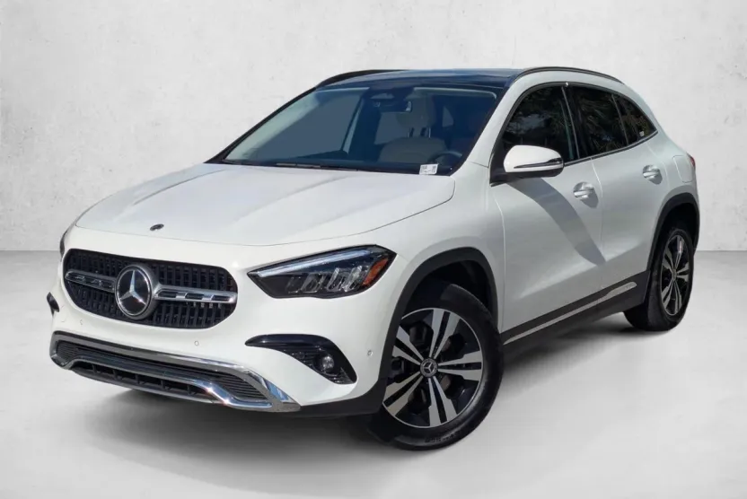 2025 Mercedes Benz GLA 250 4MATIC photo 1