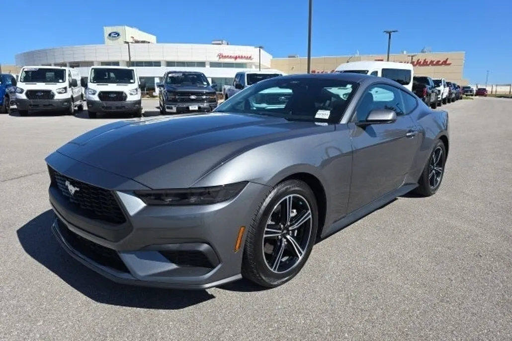 2025 Ford Mustang EcoBoost photo 1