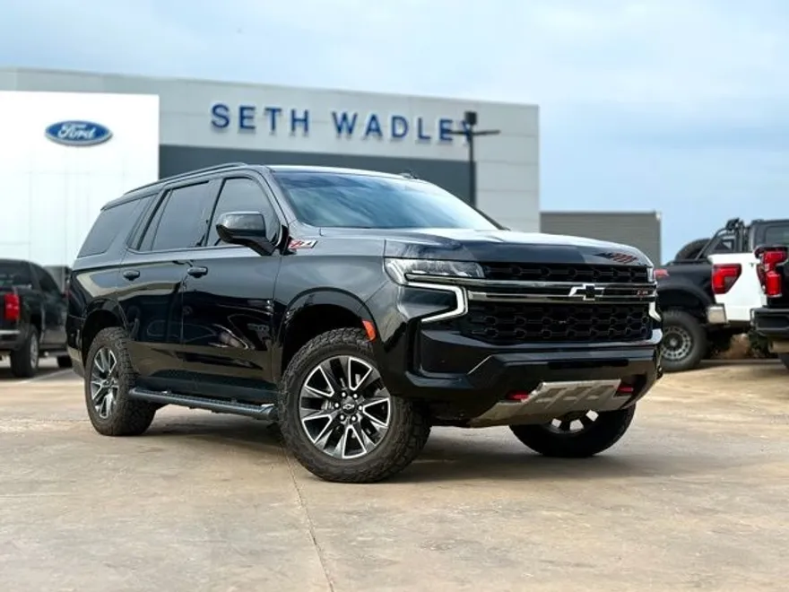 2021 Chevrolet Tahoe Z71 photo 1