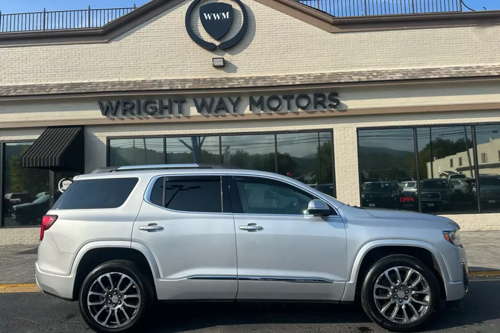 2020 Gmc Acadia Denali photo 1
