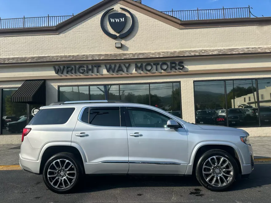 2020 Gmc Acadia Denali photo 1