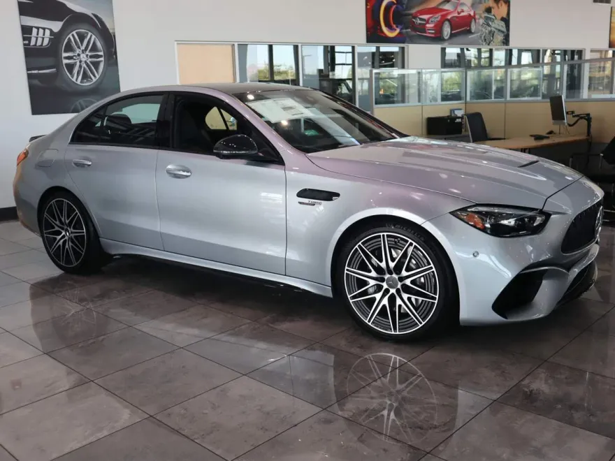 2024 Mercedes Benz C AMG 63 S E PERFORMANCE photo 1