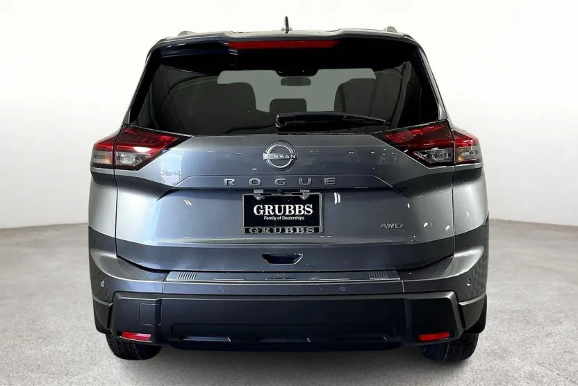 2026 Nissan Rogue SV photo 1