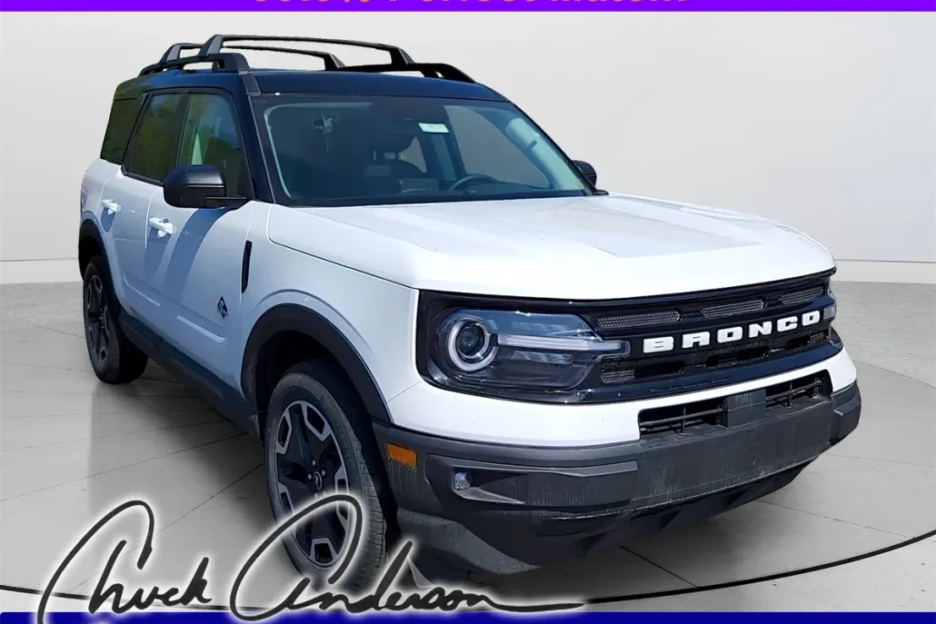 2024 Ford Bronco Sport Outer Banks photo 1