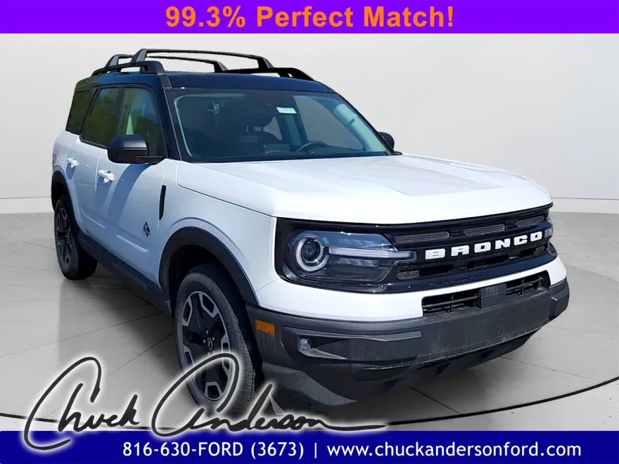 2024 Ford Bronco Sport Outer Banks photo 1