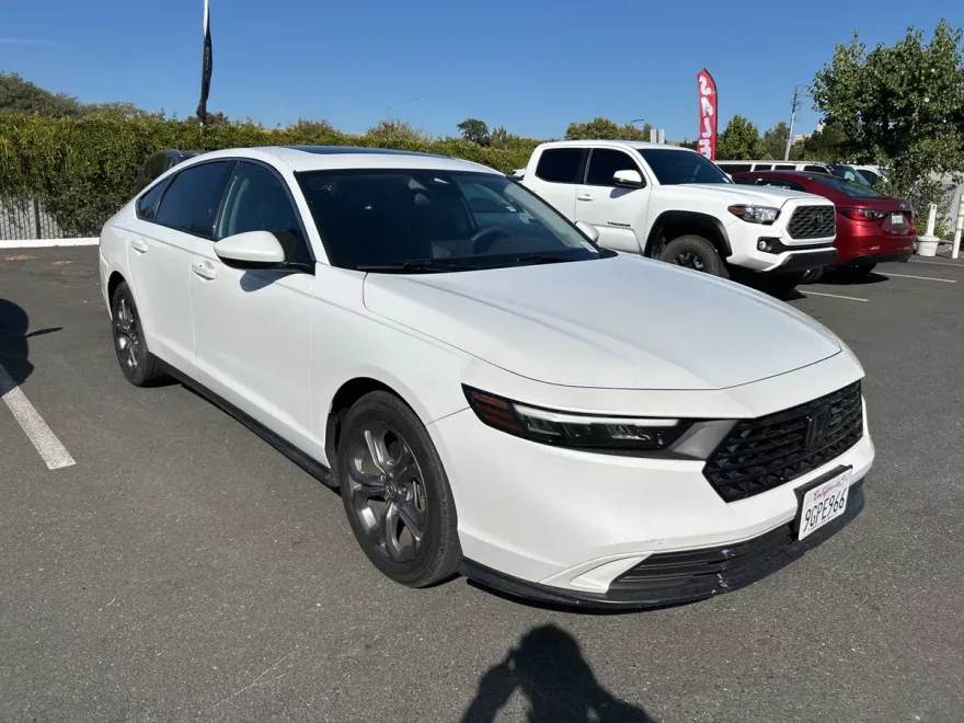 2023 Honda Accord EX photo 1