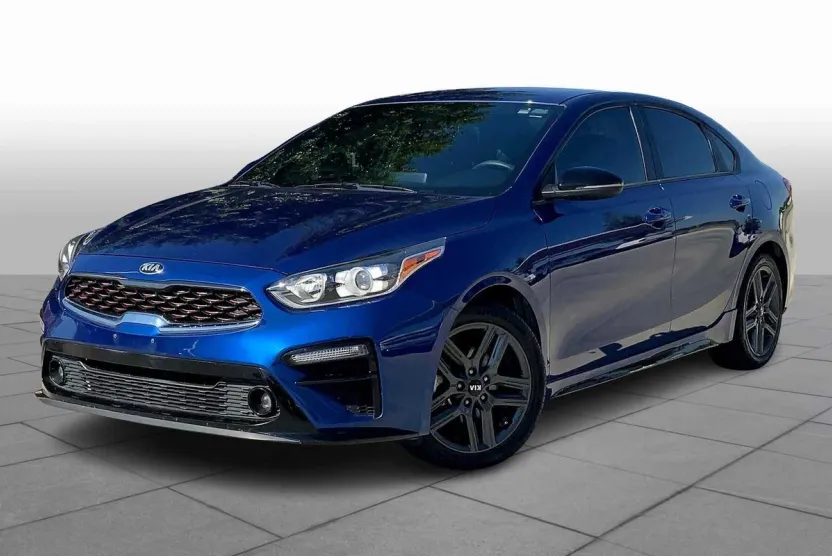 2021 Kia Forte GT-Line photo 1