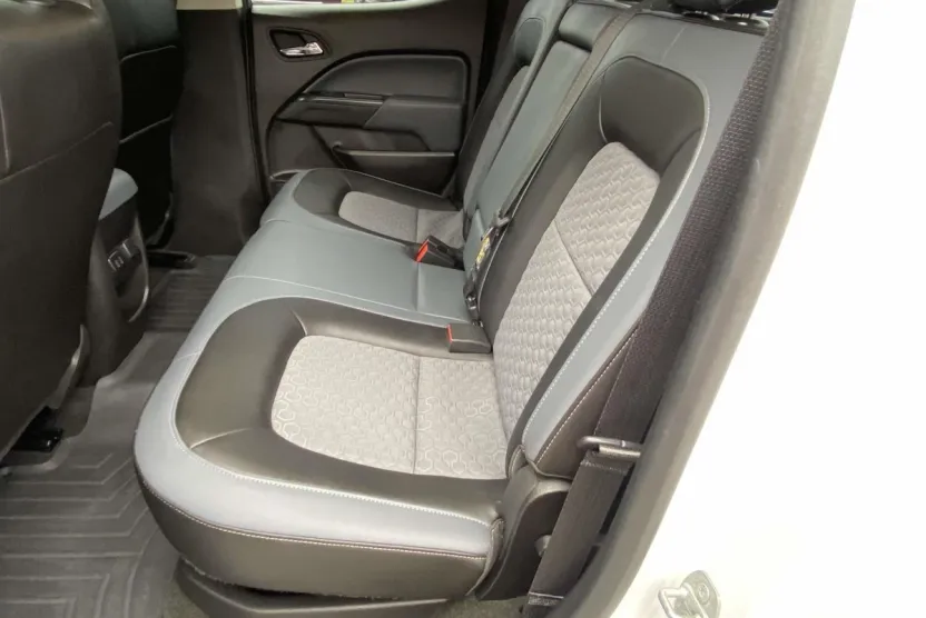 2016 Chevrolet Colorado Z71 photo 1
