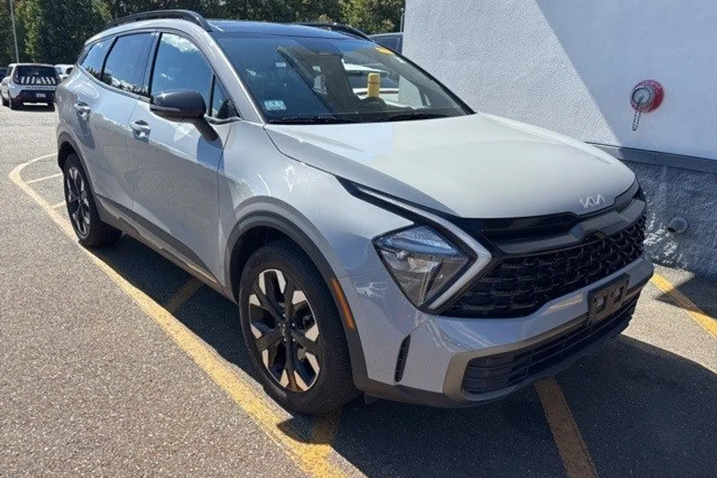 2023 Kia Sportage X-Line photo 1