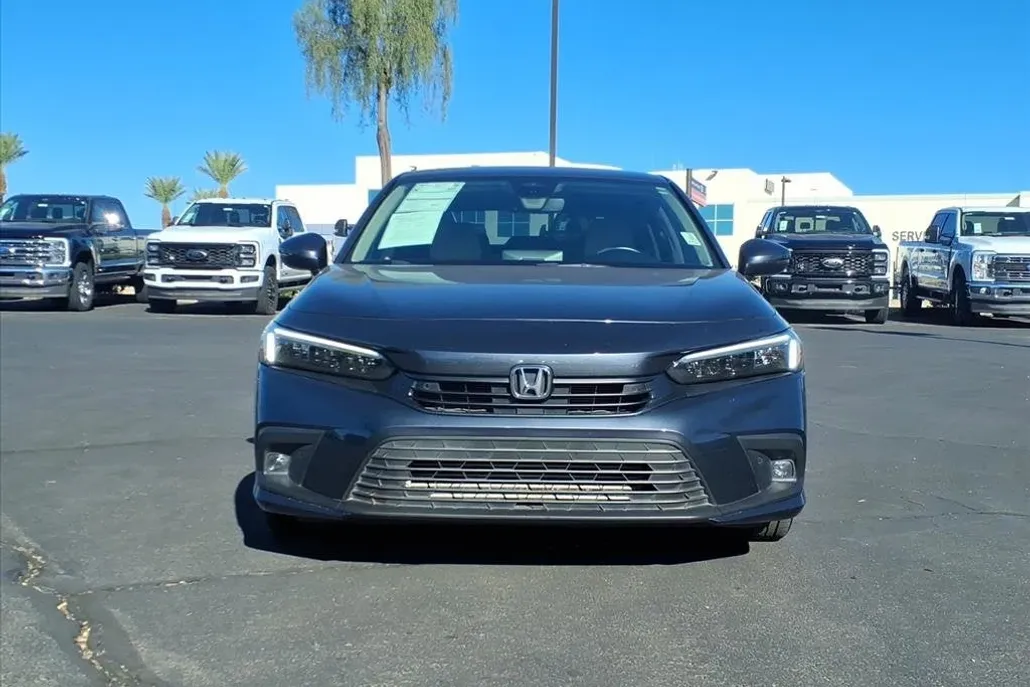 2022 Honda Civic Touring photo 1