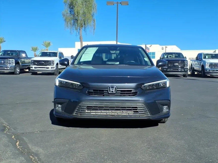 2022 Honda Civic Touring photo 1