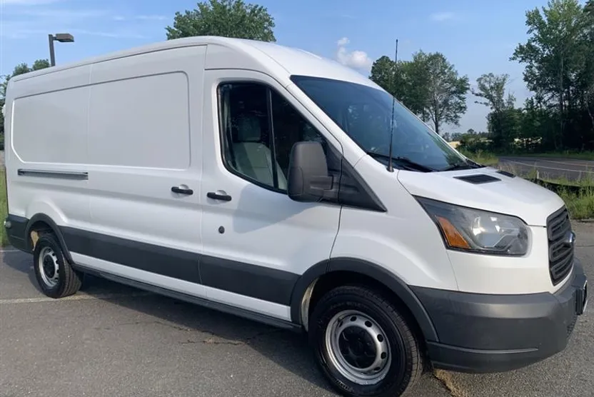 2017 Ford Transit Van photo 1