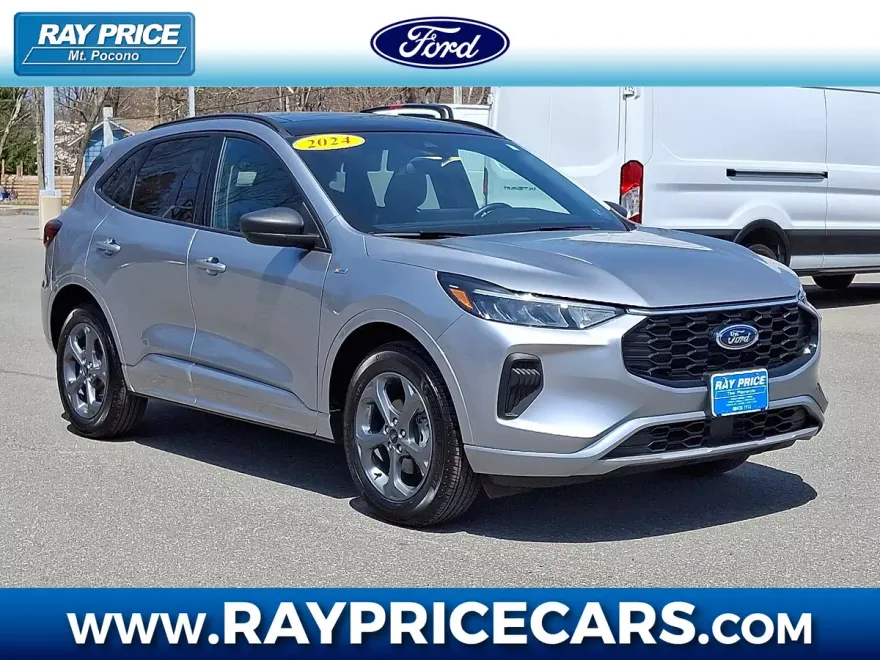 2024 Ford Escape ST-Line photo 1
