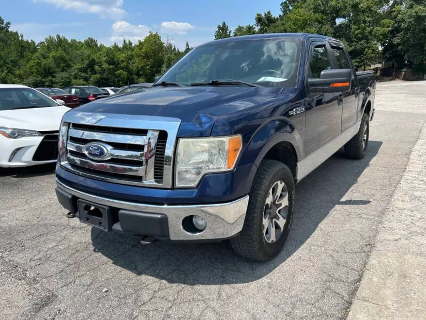 2011 Ford F-150 XLT photo 1