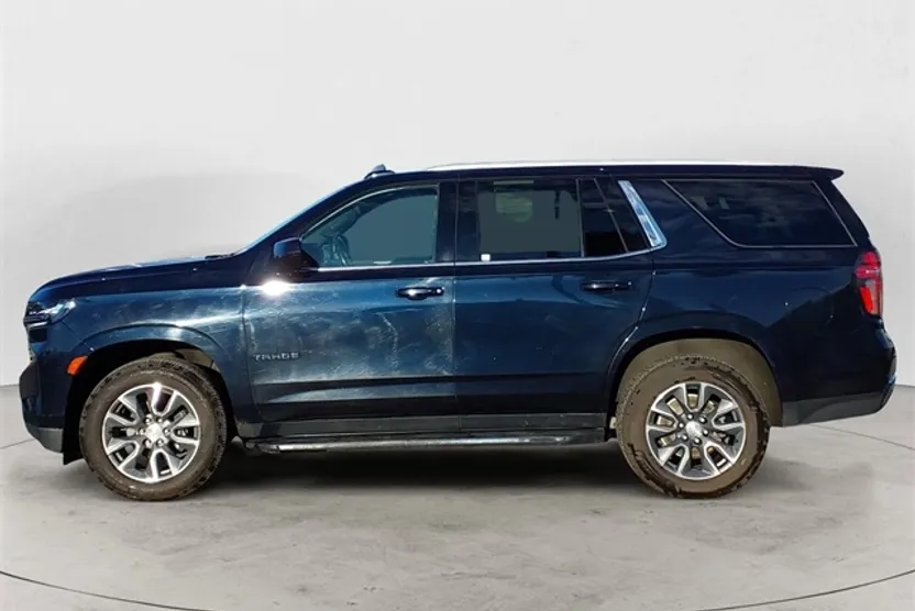 2021 Chevrolet Tahoe LT photo 1