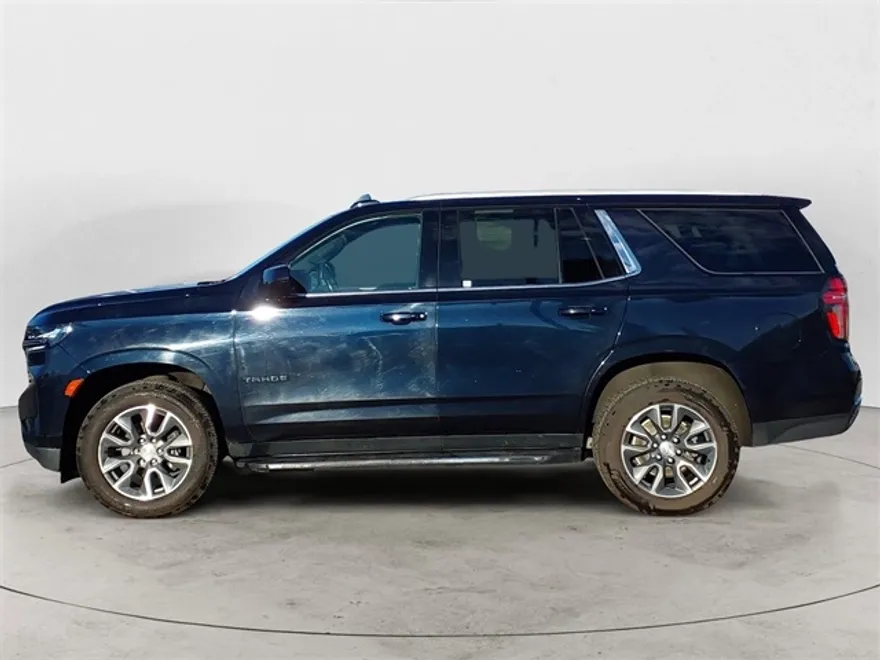 2021 Chevrolet Tahoe LT photo 1