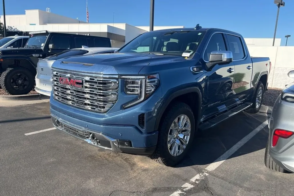 2025 Gmc Sierra Denali photo 1