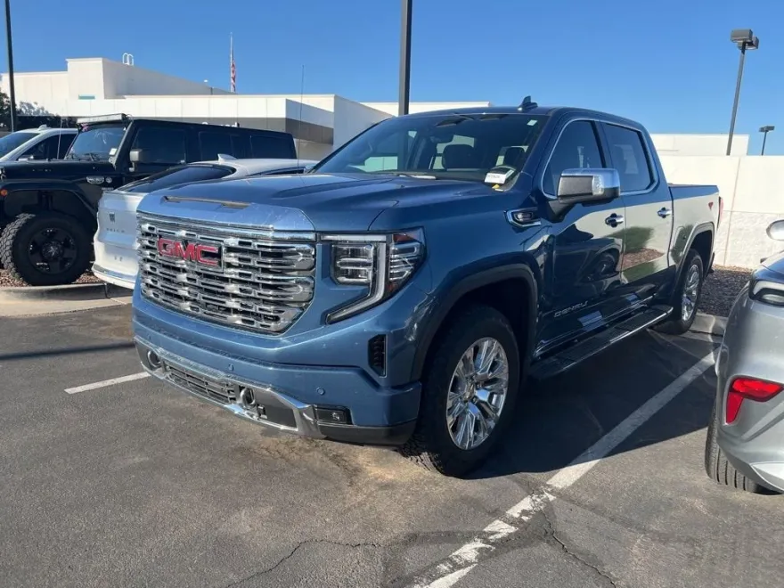 2025 Gmc Sierra Denali photo 1