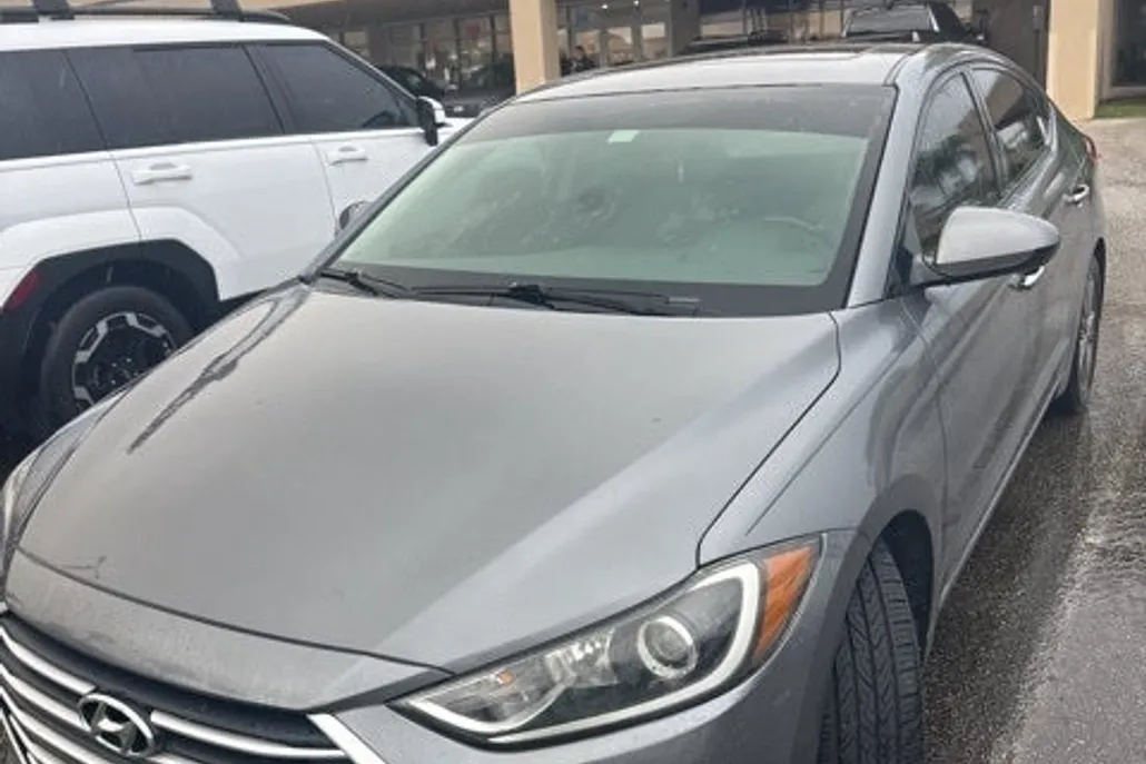 2018 Hyundai Elantra Value Edition photo 1
