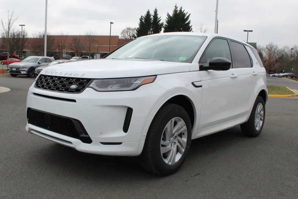 2025 Land Rover Discovery Sport S photo 1