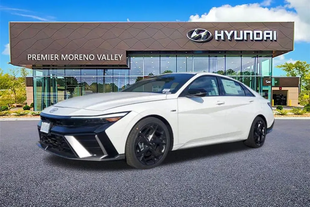 2025 Hyundai Elantra N Line photo 1