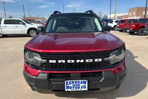 2025 Ford Bronco Sport Outer Banks photo 2