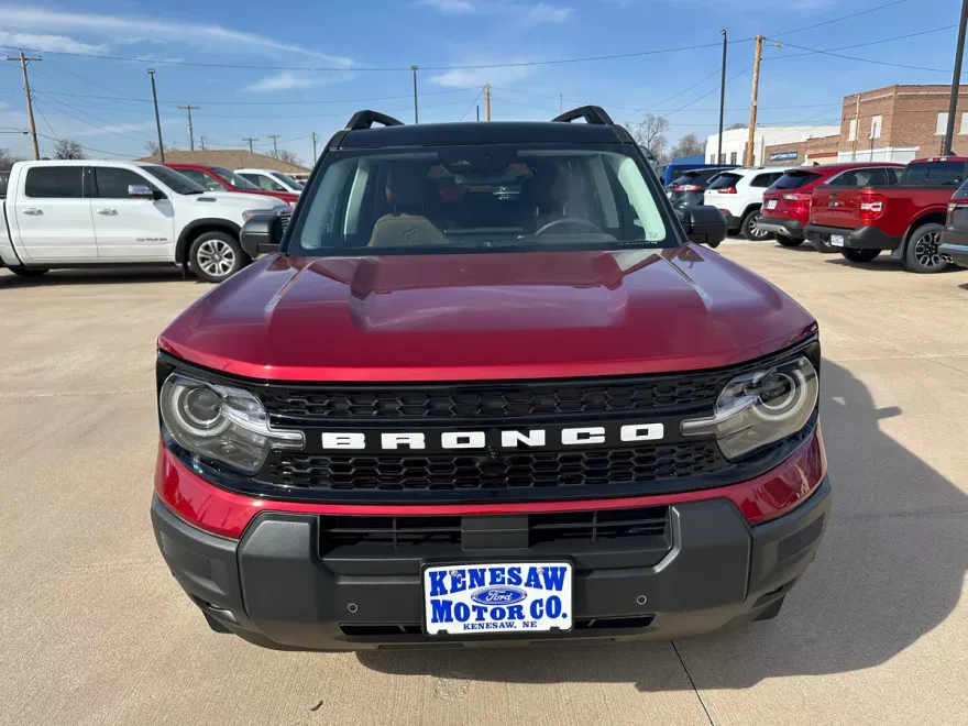 2025 Ford Bronco Sport Outer Banks photo 2