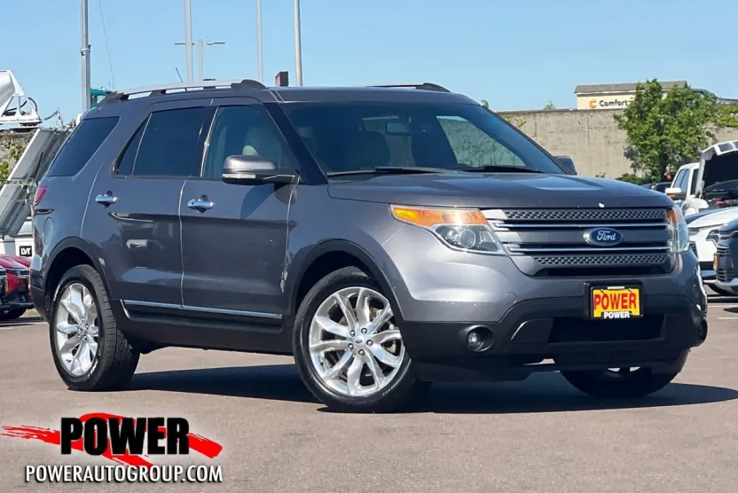2013 Ford Explorer Limited photo 1