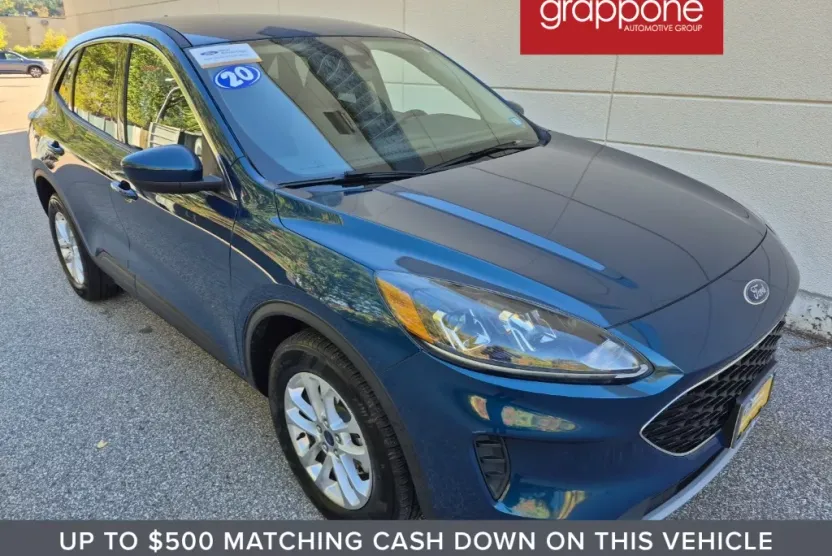 2020 Ford Escape SE photo 1