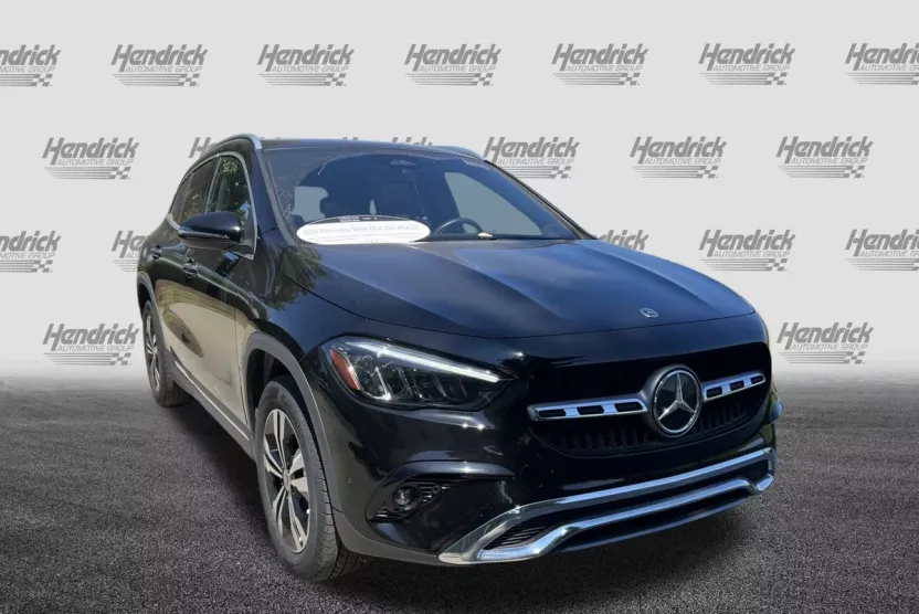 2024 Mercedes Benz GLA 250 photo 1