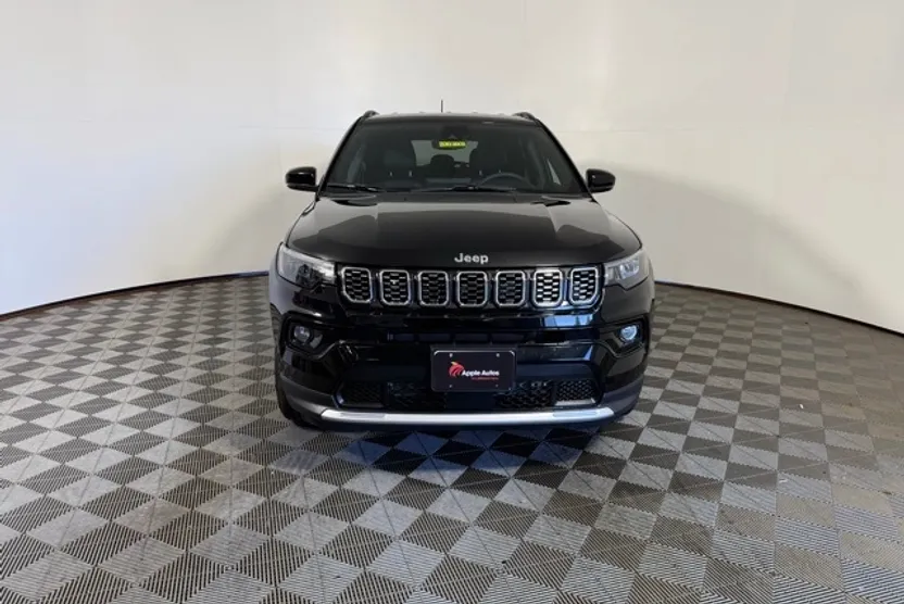 2025 Jeep Compass Limited photo 1
