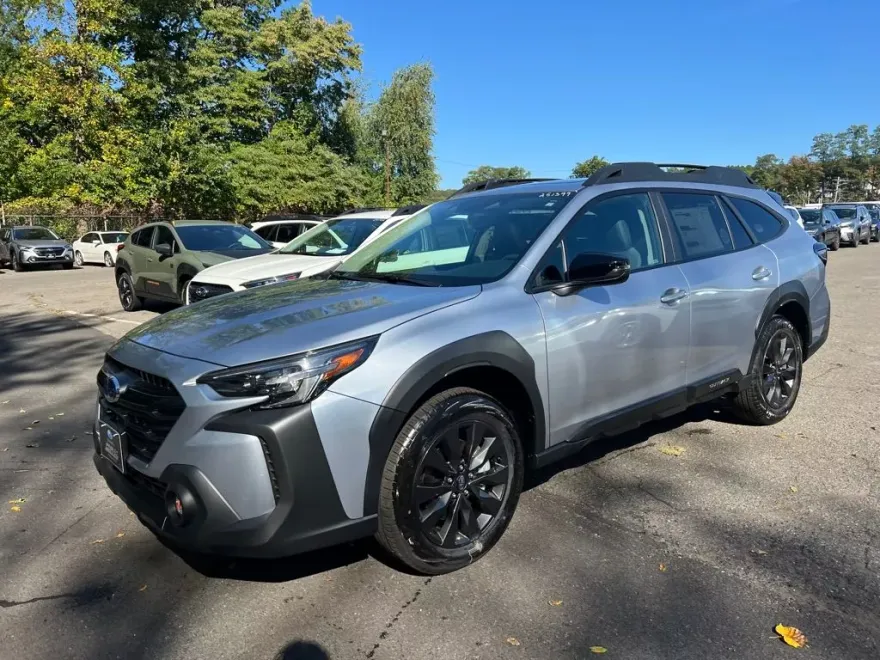 2025 Subaru Outback Onyx Edition photo 1