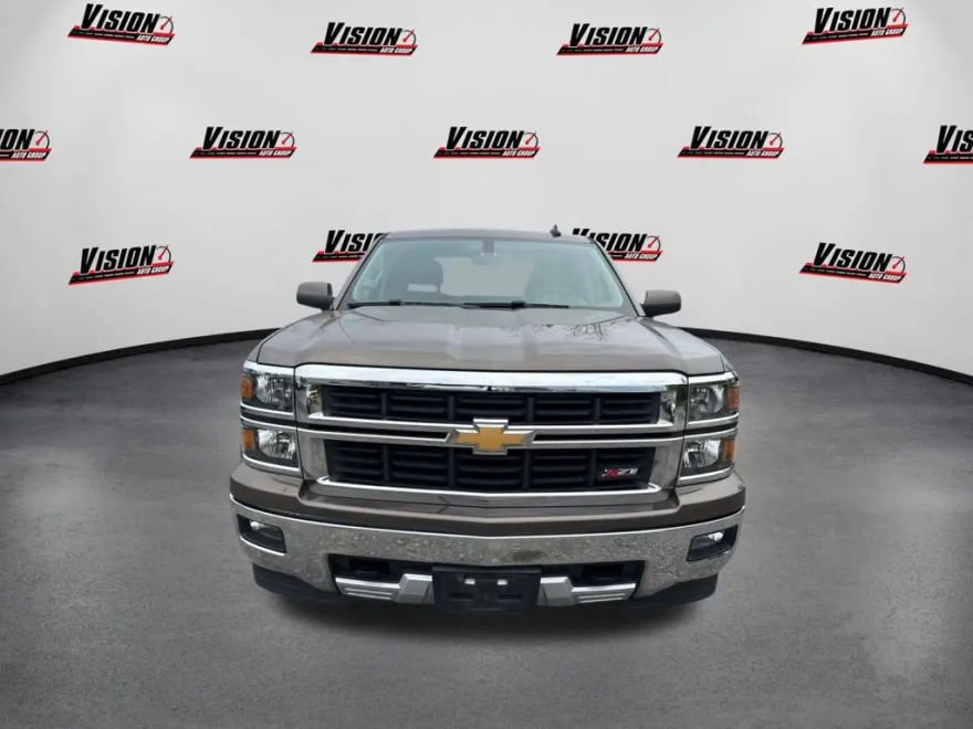 2015 Chevrolet Silverado 1500 LT photo 1