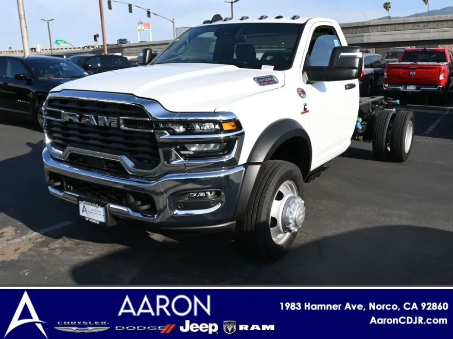2025 Ram 5500 Tradesman photo 1
