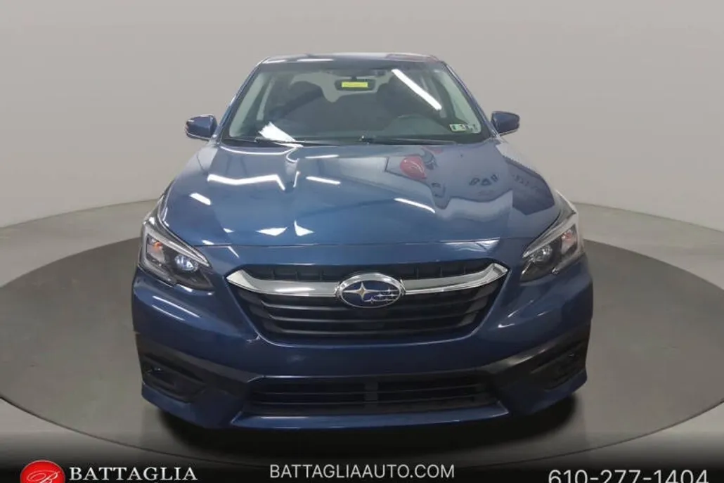 2022 Subaru Legacy Premium photo 1