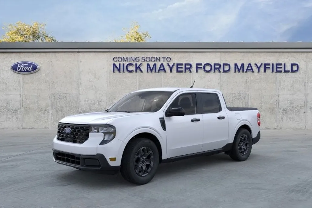 2025 Ford Maverick XLT photo 1