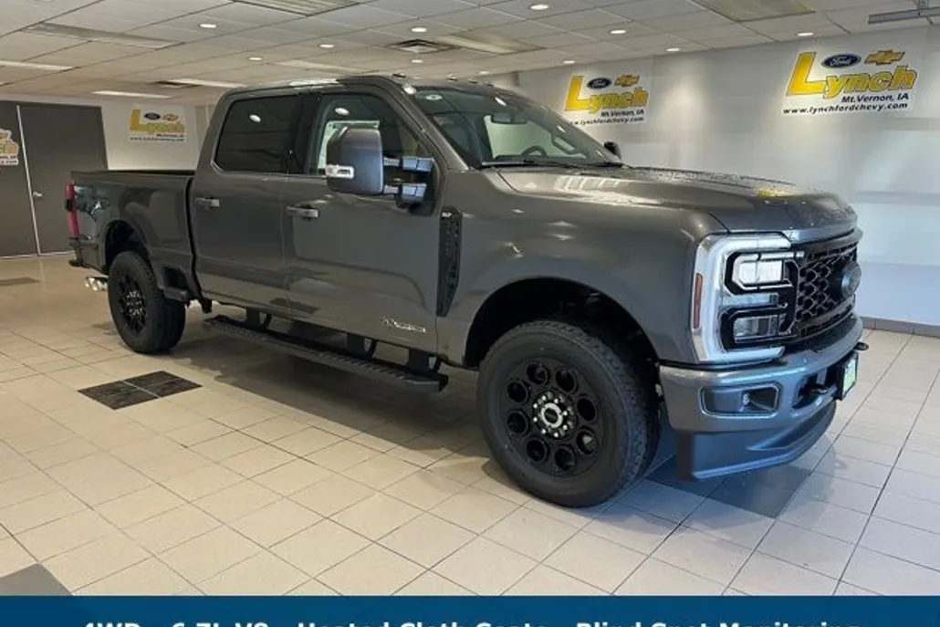 2026 Ford F-250 XLT photo 1