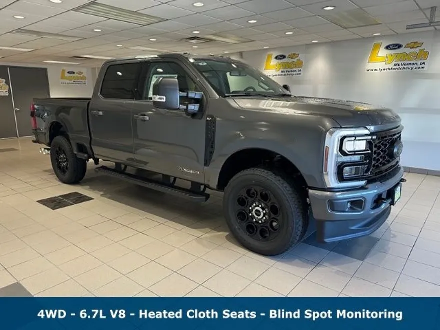 2026 Ford F-250 XLT photo 1