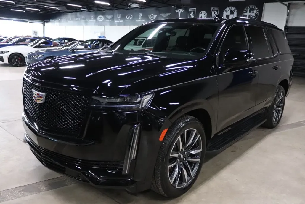2022 Cadillac Escalade Sport photo 1